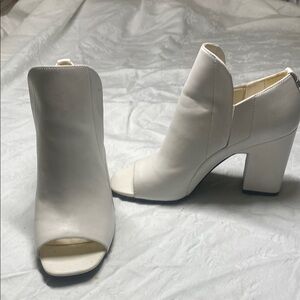 Calvin Klein White Suede Heeled Boots with Chunky Heel